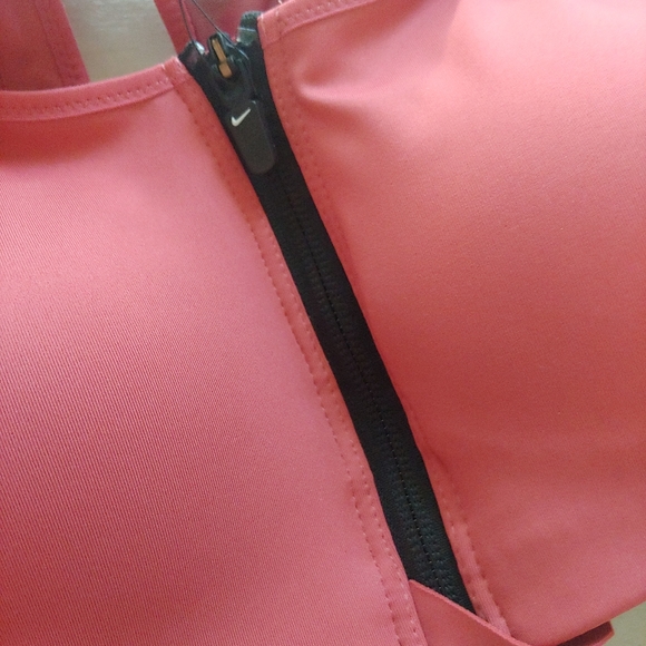 NIKE NEW Dri-FIT Shape Front Zip Sports Bra - Picture 2 of 11